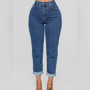 Fashion Nova ‘I got it from my momma’ Jeans Dark Denim Size 7